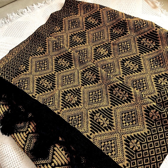 BNWT NEW hand crafted Mexican Scarf🥰 - Picture 2 of 4